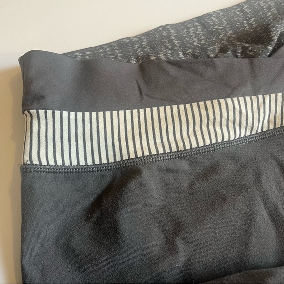 Lululemon legging grey Dharana Crop - Picture 11 of 15